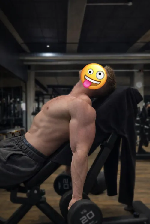 Saturday = bicep pump day 