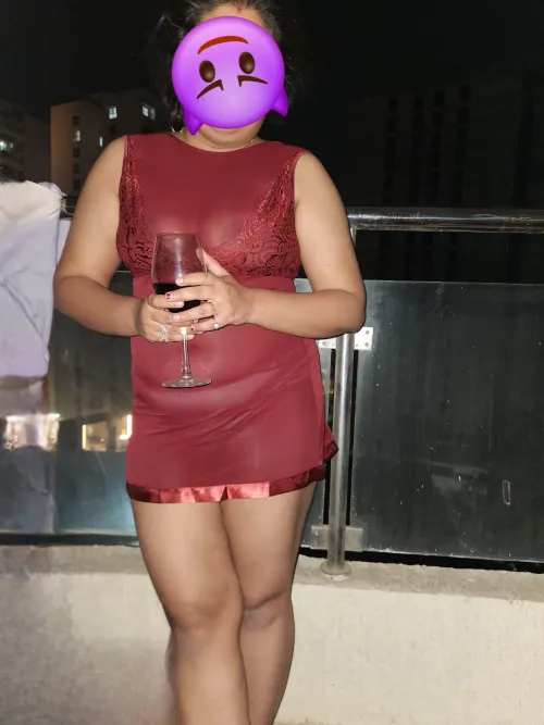 Saturday night gone wild..Not gonna hide anything from the neighbours tonight...