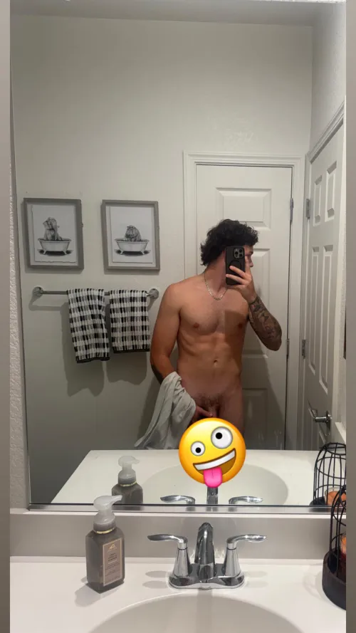 Selling everything;) message me