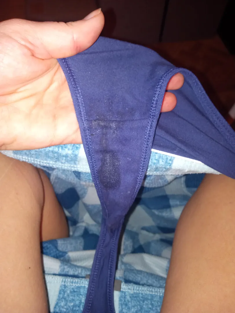[selling] Laundry thong ready to ship! 2 days worn including playtime and workout. Message me to buy