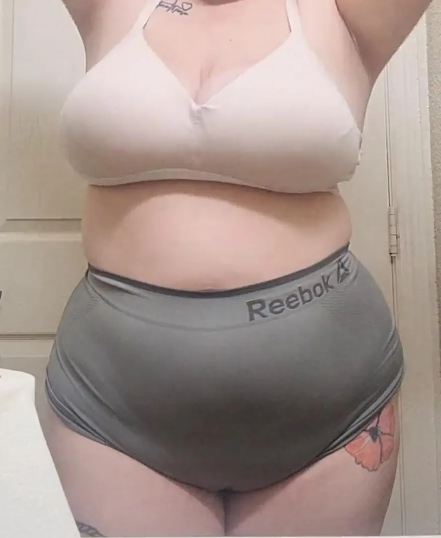 [Selling] Nursing school is expensive… good thing I’m resourceful 