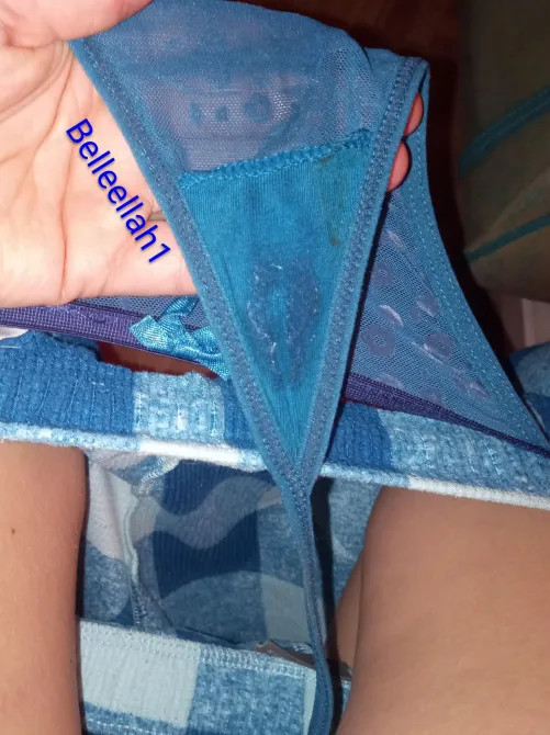 [selling] This 3 day worn g-string smells amazing! Ready to ship to you. Message me to claim