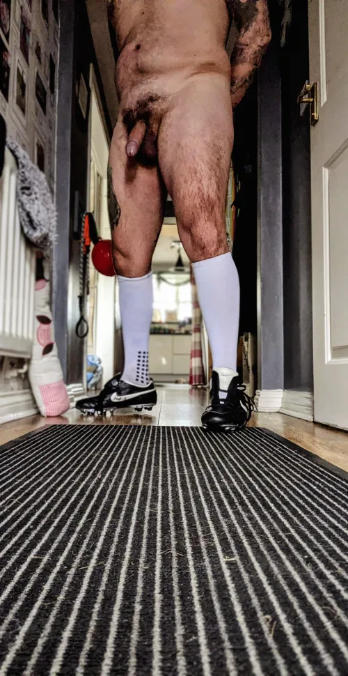 Semi final day. Time for a warm up