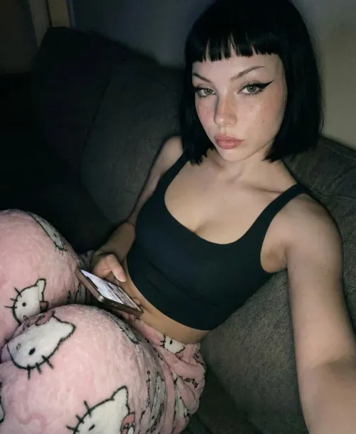 seriously… ur leaking to me fully clothed