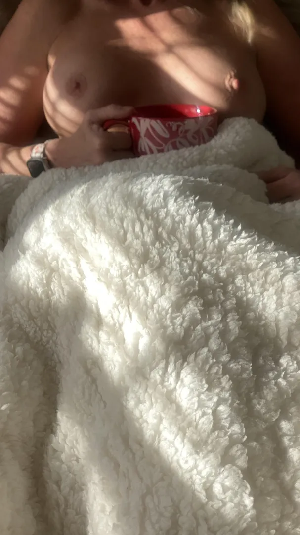 Share a coffee and blanket with me?