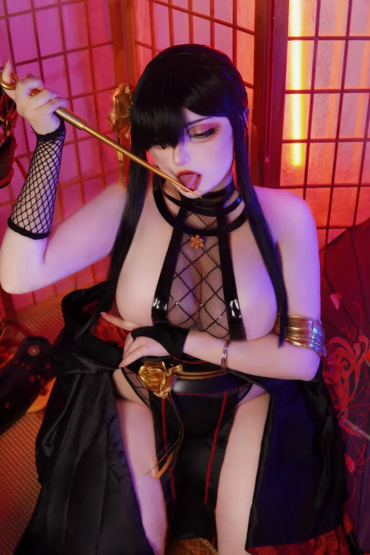 Shinobi Yor by (met0.tox)