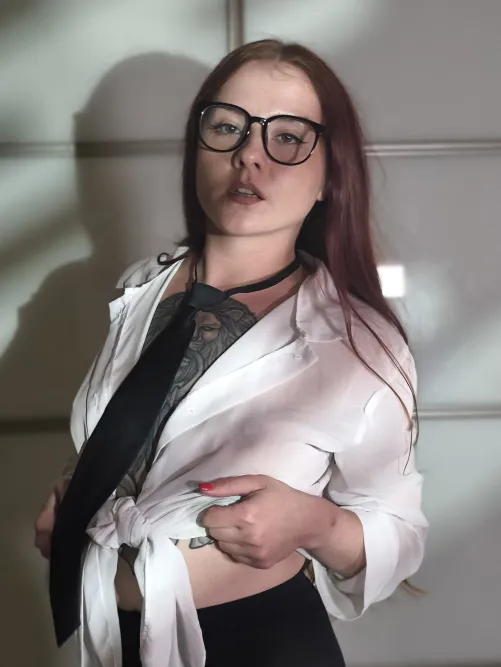 Shirt sheer, nipples poke hard for raw desk creampie glaze