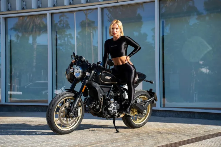 Should I take you for a ride? I didn't think you could handle it.