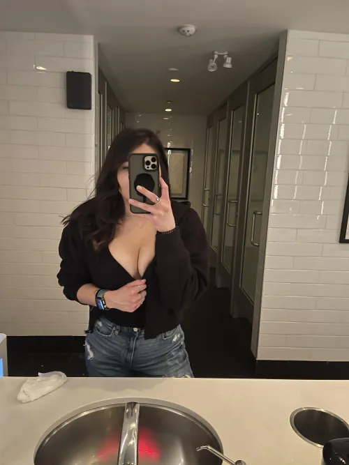 should the shirt just come off?