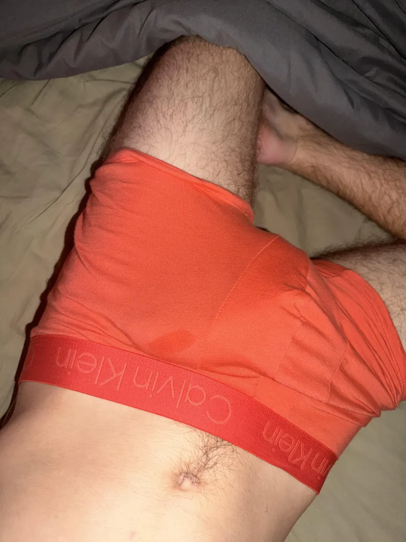 shows up well on red!