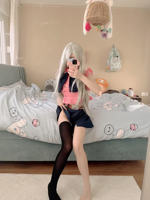 Shy but hoping papa thinks this fit is adorable