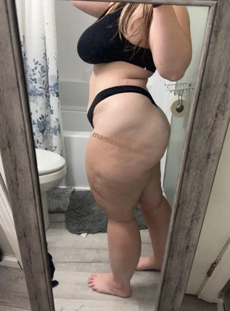 side view of my thong, what do you think?