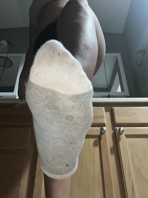 Simple grey socks with such heavy smell after only 1 day