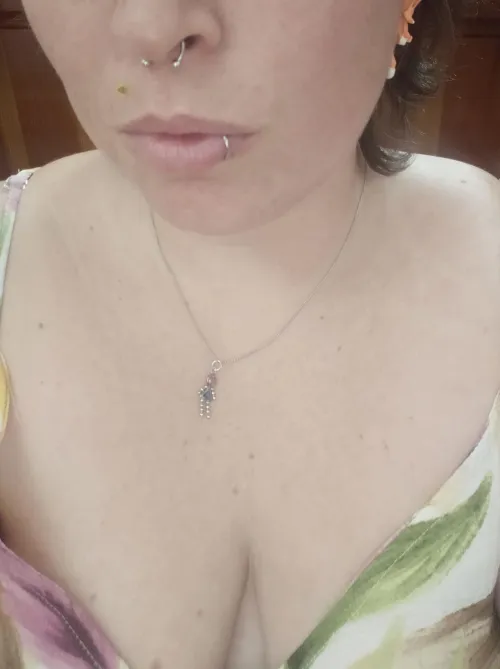 Simple...and braless