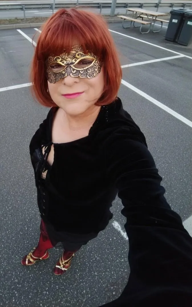 Sissy sucht ErzieHERRIN.