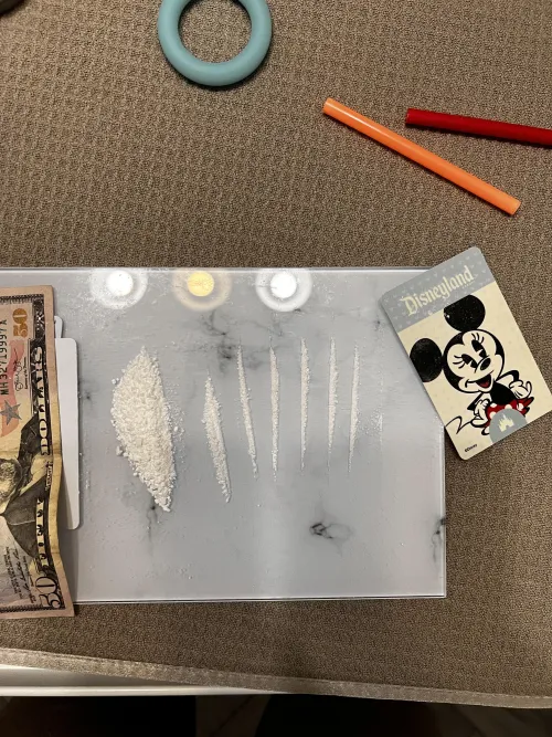 Skiing naked with the BF HNH