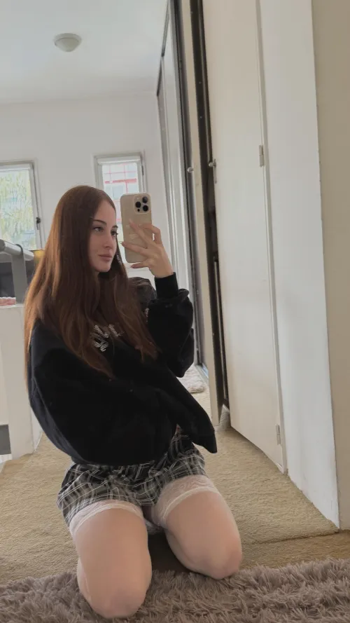 Slightly drunk, can’t host, down for fun - TeIegrem is where i reply: .`mariapixie,.