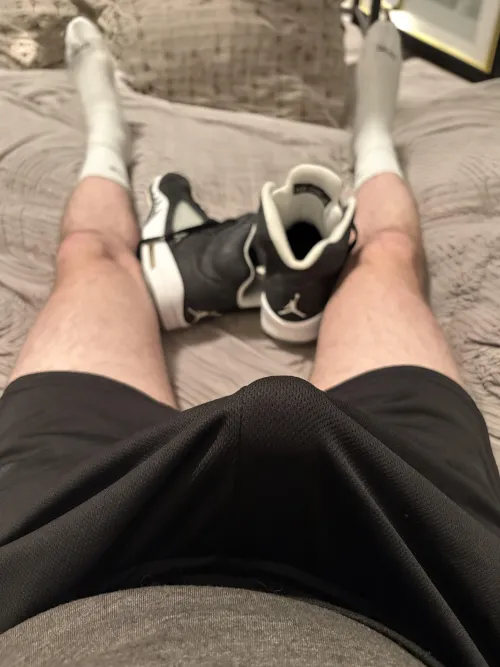 Snow day means I get to chill at home. This is how I’m staying busy 