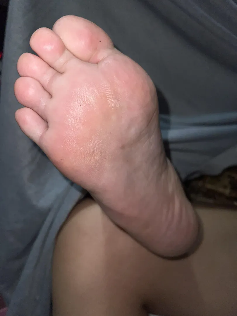 so close you can almost smell my Asian feet 