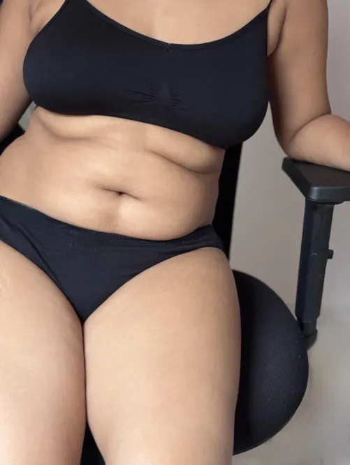 Soft belly, hard thoughts 