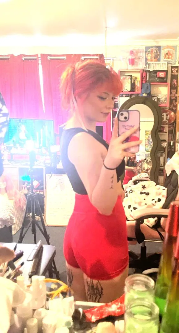 soft posture sharp energy