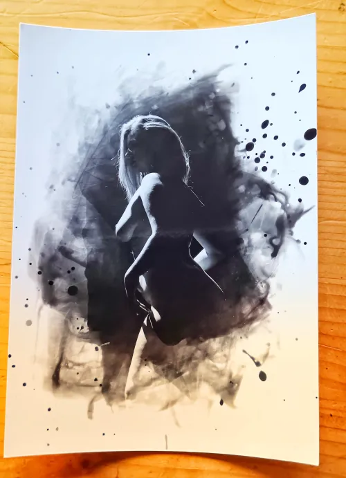 Some artsy sketch... Mamiya rb 67, fomaspeed hard, gloss. Model @lindolina