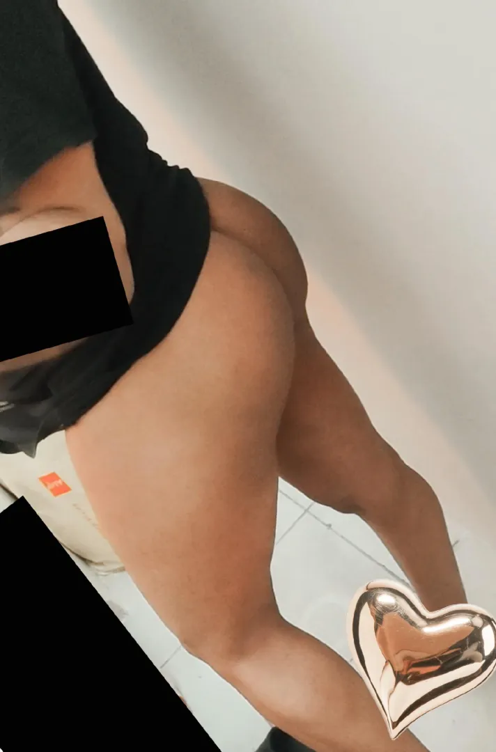 Some mirror pic I had on my roll 