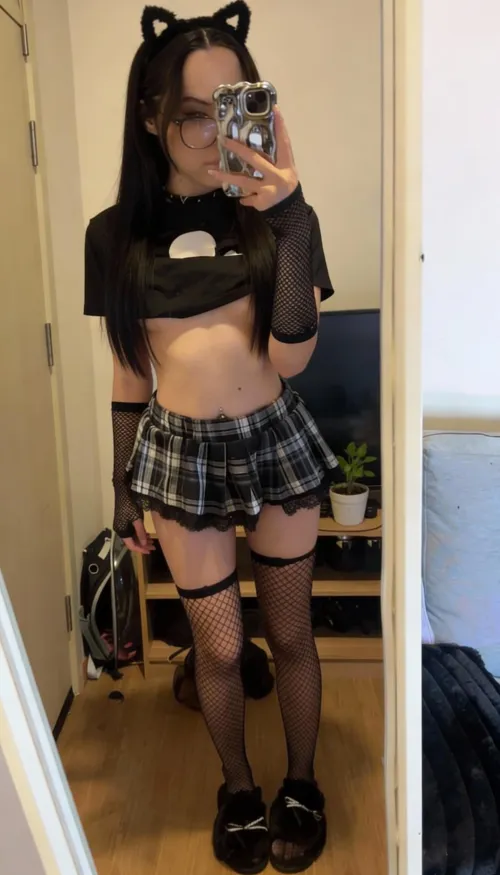 Sometimes the skirt is too short or not?