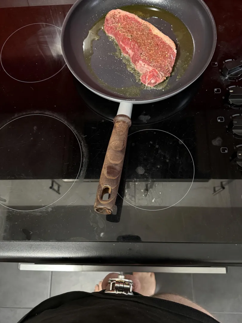 steak and caged, what’s more masculine than this?