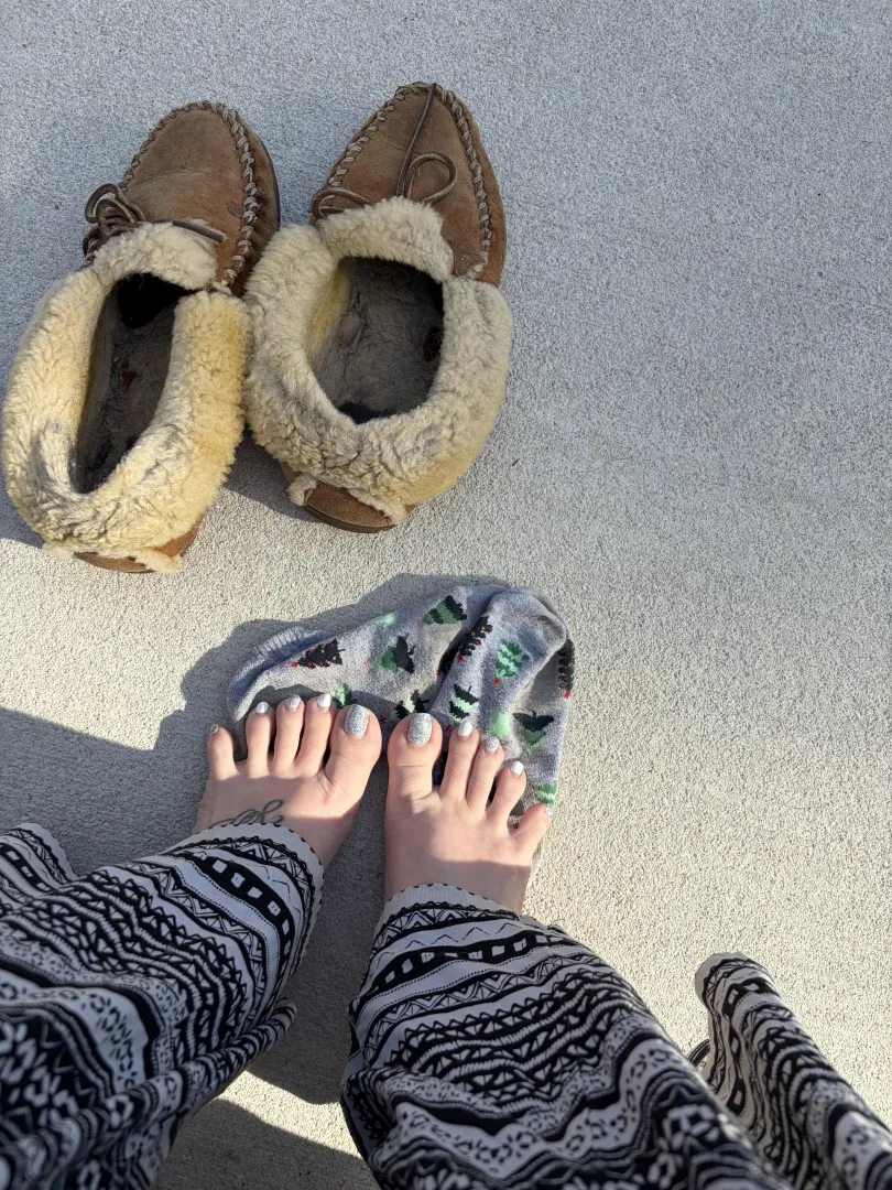 Stinky feet, stinky socks, stinky shoes - what’s your pick? 