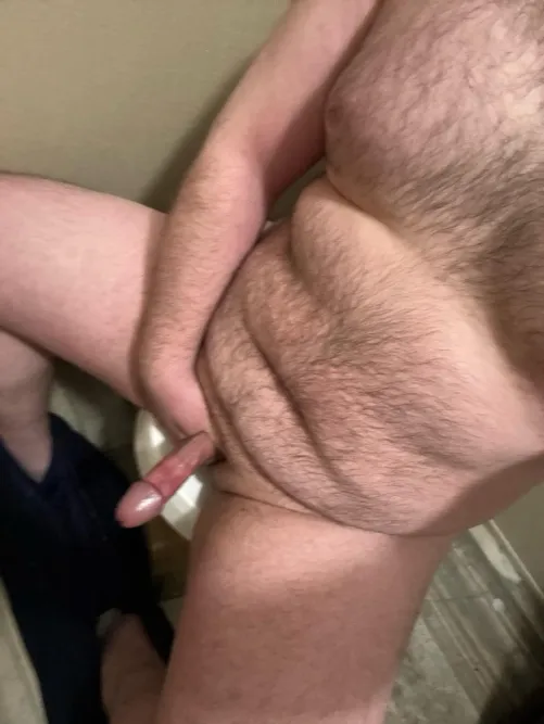 (STL) curious first timer 26. Hosting near ofallon M4M/M4T