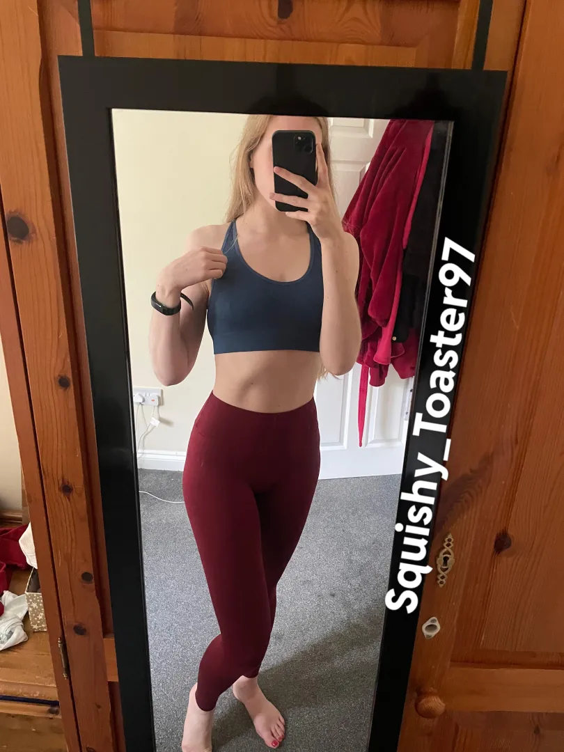 Strong British Domme  I train hard. I work hard. I deserve a little luxury. Funded by you of course 