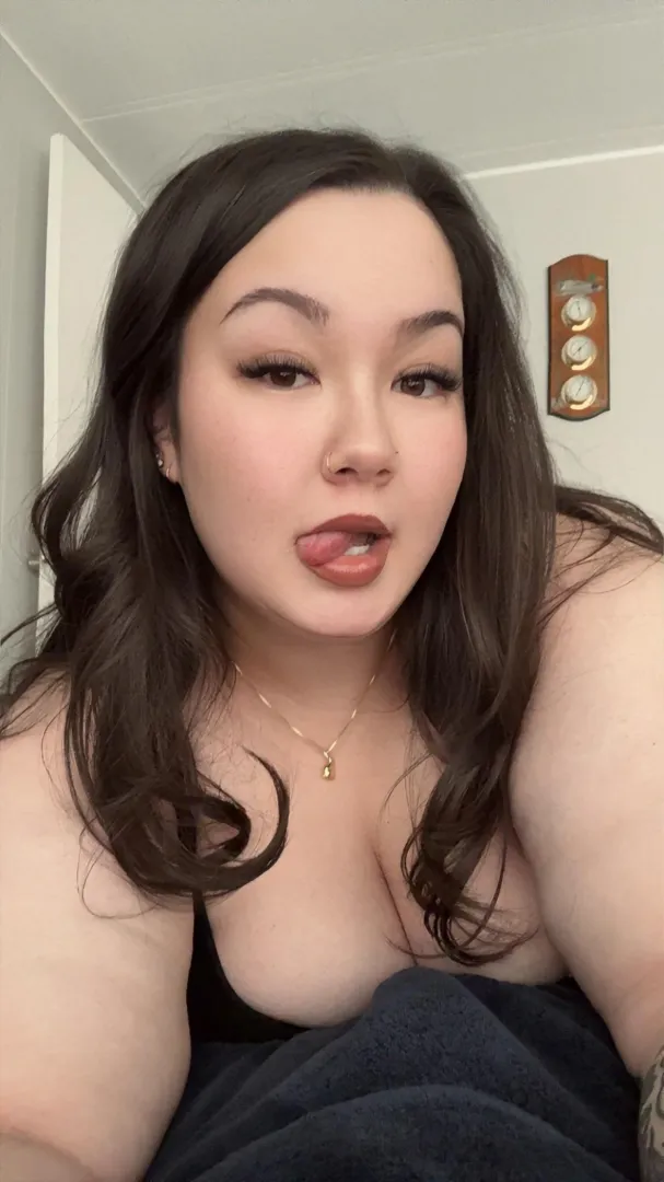 such a silly goofy gal 