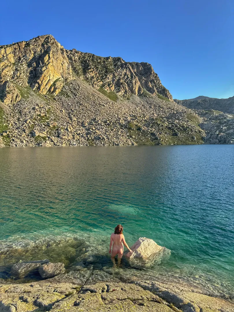 Sunrise at Mountain Lake