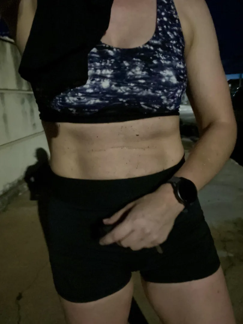 Super sweaty after Crossfit ✨