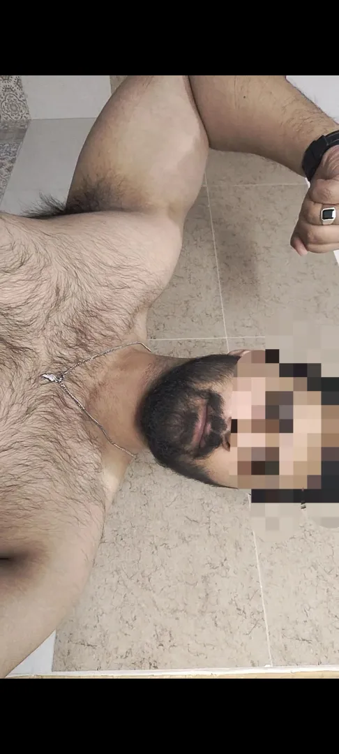 Sweaty n ripe after gym