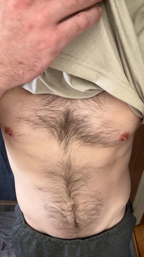 Switch from silver balls to black spikes.