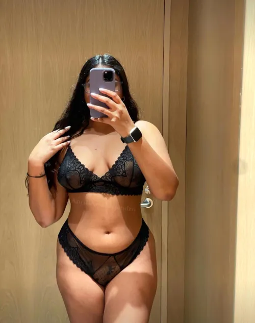 Take me out for Valentines and I'll fuck you 