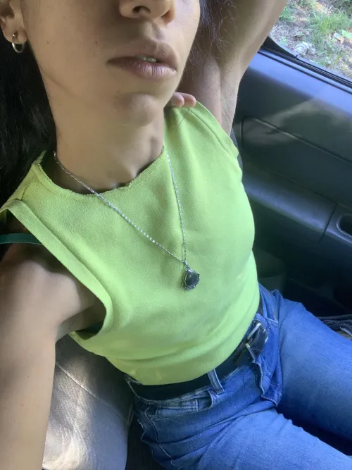 Te estoy esperando en mi only 