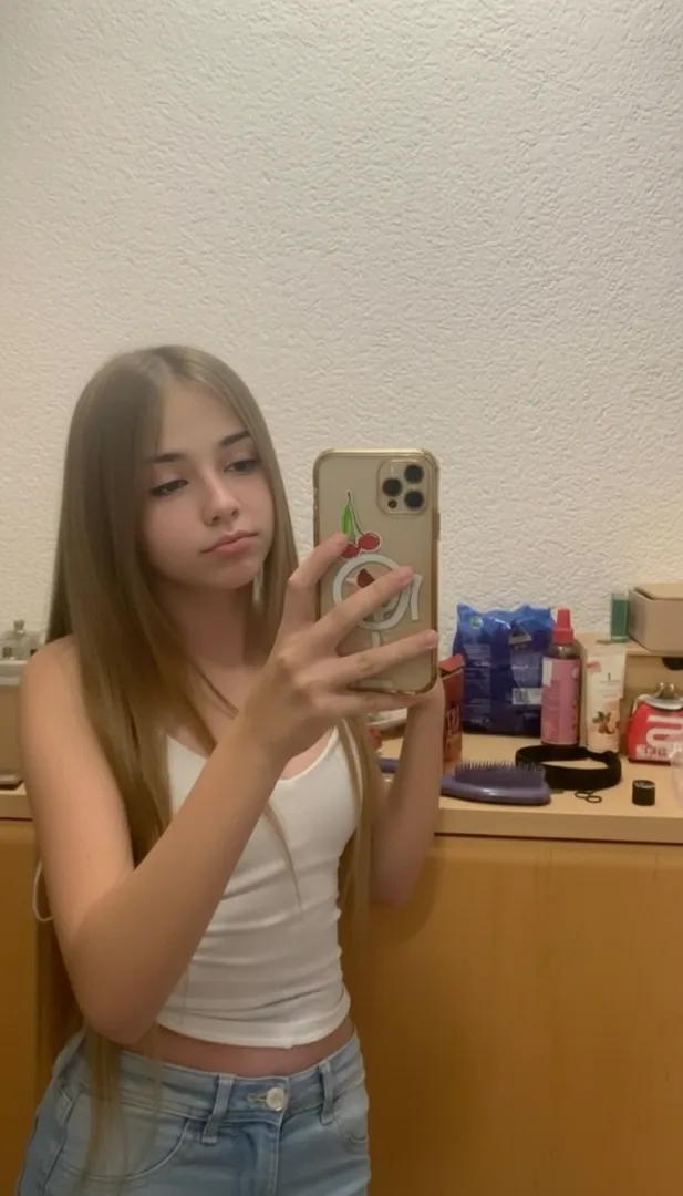 tell me if this looks like the first time it’s been touched