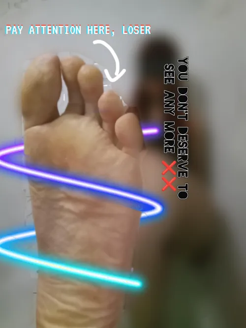 That's all there is to you, beta. You'll have nothing but the wrinkles on my feet. Come on, pathetic beggar.