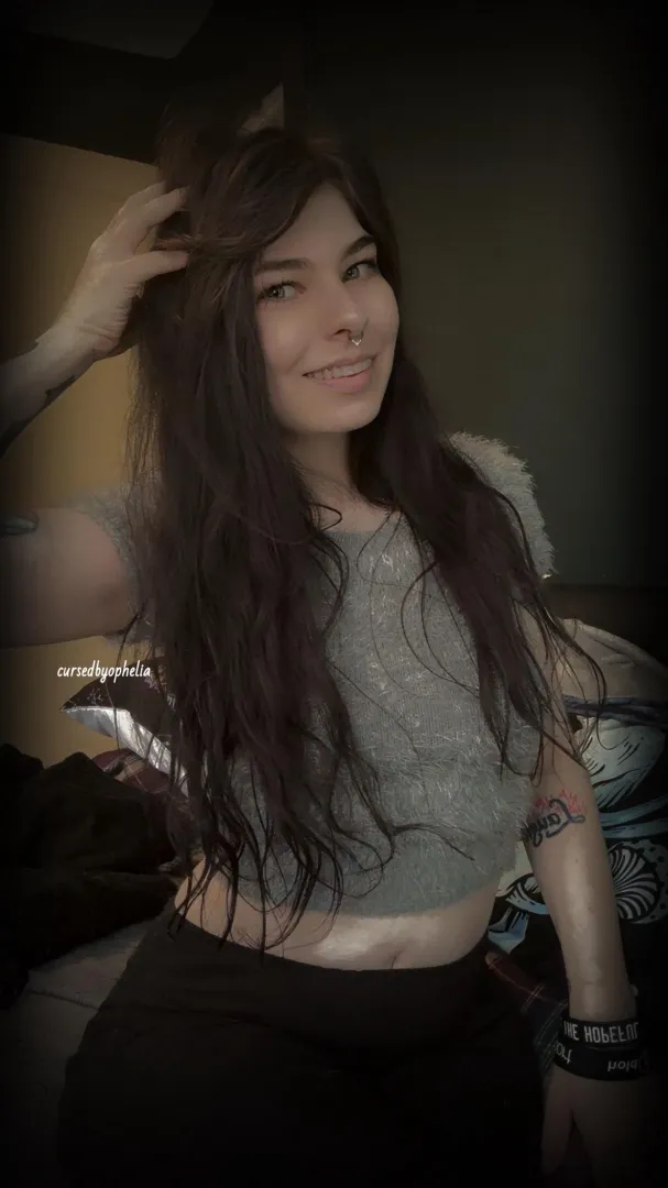 The hottest thing a man can say? “Sent Goddess” ‍