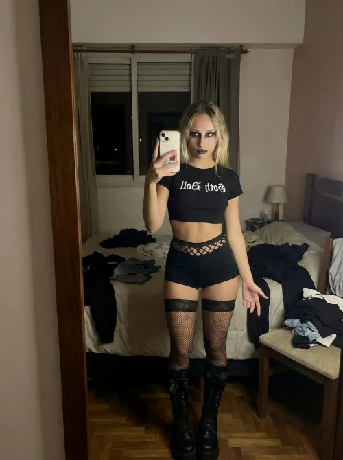 The only way a beta can please a woman!