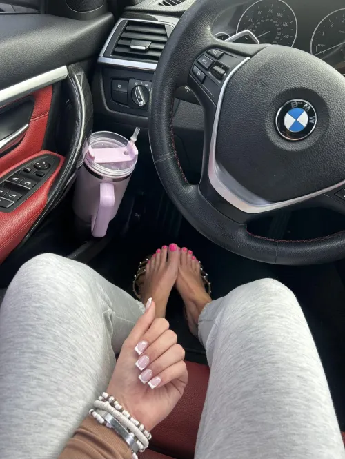 The trucker next to me got a tease 