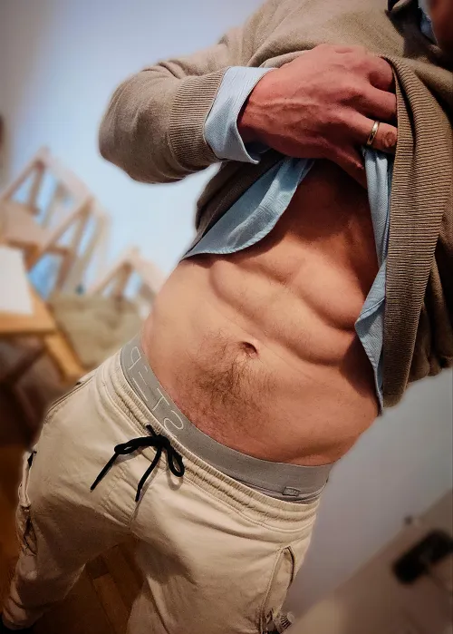 The unsuspecting dad V