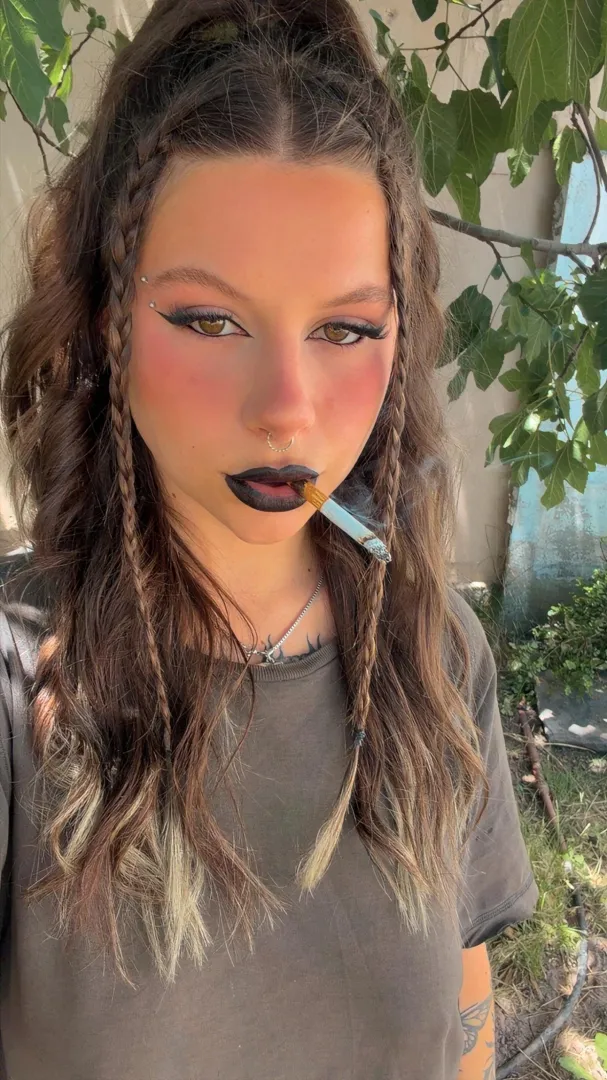 The way my lips close around the cigarette… does that drive you crazy?