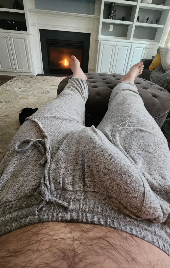 The weekend wasn't long enough at all. I don't wanna go to work 