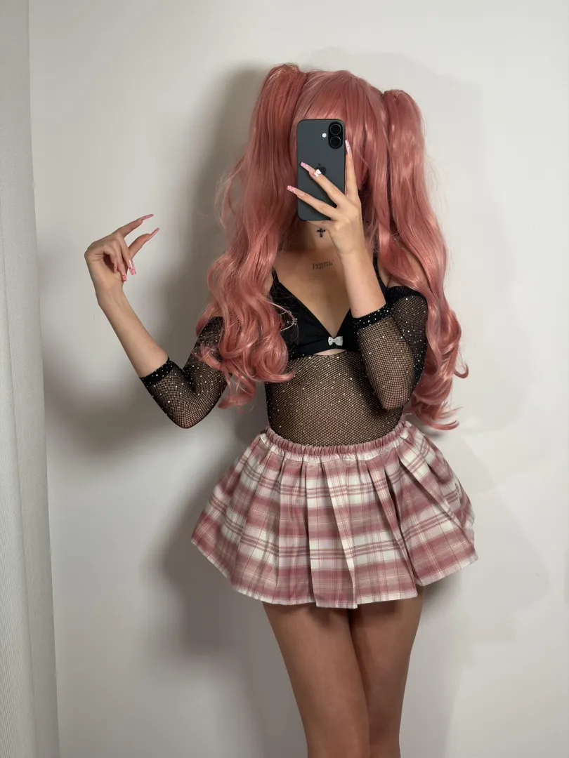 There are bigger worms in the ground than what you have between your legs 