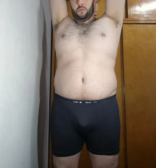 They tend to do what they should, to the sweat of a dominant man