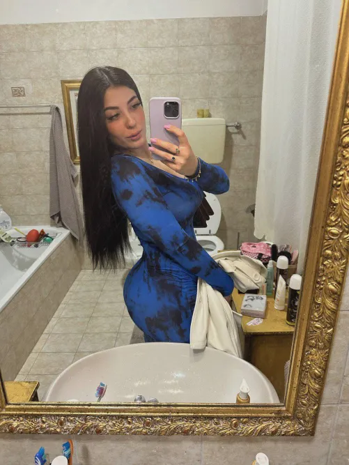 Thick in all right places